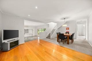 Direct access to Park 4 Bedroom Nice House - 7