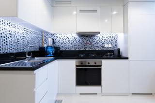 Keyrock Stylish Apartment in Dubai with Pool and Gym - 7