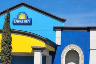 Days Inn by Wyndham Houston East - Houston - 7
