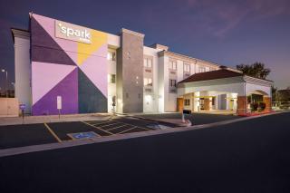 Spark by Hilton Glendale Peoria Phoenix North - Glendale - 9