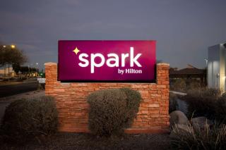 Spark by Hilton Glendale Peoria Phoenix North - Glendale - 6