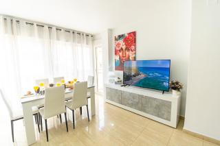 Avenida Principal junto a la playa y centro de Águilas - by Aloha Palma - 5