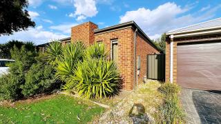 Craigieburn 3B Home by GoodLive - 0