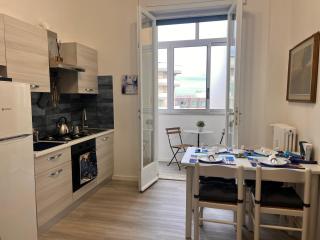Sunny Sands Apartments - Livorno - 7