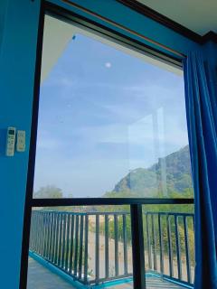 Modern Beach & Mountain Retreat - Pran Buri - 9