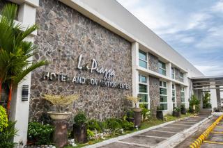 La Piazza Hotel and Convention Center Inc. - Legazpi - 7