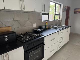 Royal On Olifant Drive - Marloth Park - 6