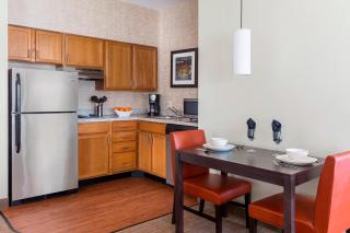 Residence Inn by Marriott Bloomington by Mall of America - Bloomington - 4