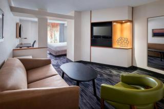 Fairfield Inn & Suites Woodbridge - Avenel - 3