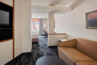 Fairfield Inn & Suites Woodbridge - Avenel - 2
