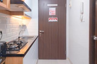 Homey Studio at Transpark Bintaro Apartment By Travelio - 4