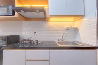 Homey Studio at Transpark Bintaro Apartment By Travelio - 2