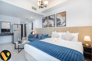 Vogue Business Bay Court Tower Walkable to Business Bay Metro Station and next to JW Marriott Marquis Hotel Dubai - 3