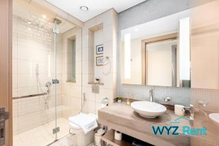 Glamorous 2BR in Damac Paramount Tower - 6