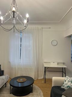 Charming Residence on Ēveles Street - Riga - 4