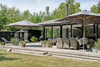 Family Reunites For Beach Trips In Tisvilde Hegn - Vejby - 0