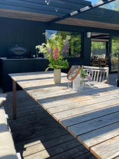 Nordic Inspired Summerhouse Near Gudmindrup Beach - Højby - 4