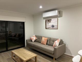 Sunflower Homes- Light and Easy - - 0