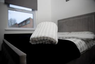 Spacious Stylish 4BR Home, Free Parking, WiFi, Garden, Headington-Oxford - 9