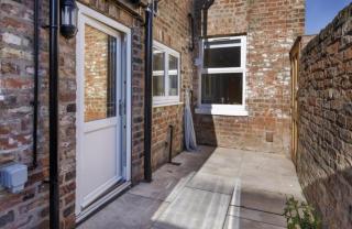 4 bedroom house close to Walmgate bar sleeps 7 - York - 7