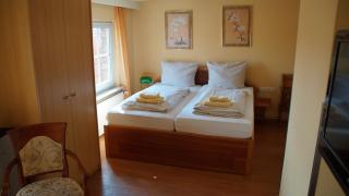 HOTEL alt lüneburger Kutscherstuben - Luneburgo - 1