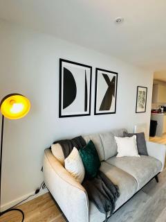 Modern Central Birmingham 2 Bed Apartment - Birmingham - 2