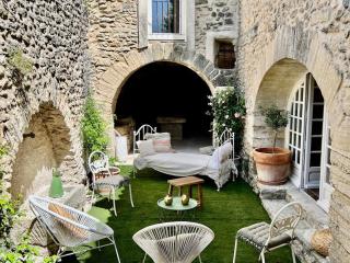 La Villa 1777 - Lagnes - 9