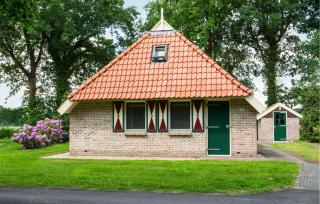 3 Bedroom Gorgeous Home In Ijhorst - 2