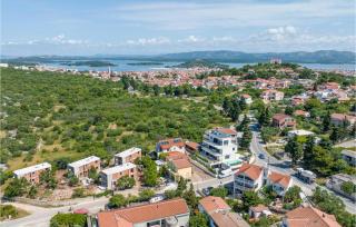 2 Bedroom Stunning Apartment In Murter - Murter - 3