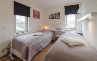 Amazing Home In Wemeldinge With Wifi - Wemeldinge - 1