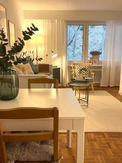 NEW renovated 2BR City Apartment - Lucerna - 4