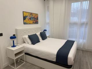 Acogedor Apartamento Pintoresco y Climatizado - Madrid - 9