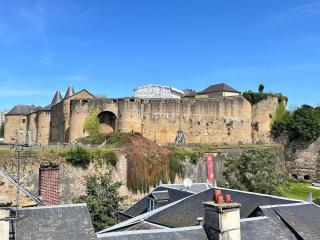 S Baylevéd'Air duplex vue château, Balnéo et sauna - 6