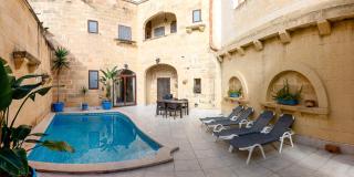 4 Bedroom Holiday Home with Private Pool - 8