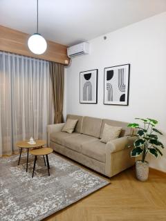 Sky House BSD 3 BR Apartment Next to AEON Mall BSD With City View - 6