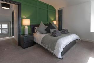 Barmouth High Street Family Apartment - 5