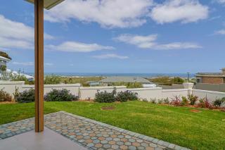 The View, Studio - Hermanus - 1