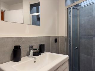 Stunning 2BR 2Bath near Metro - YM 1 - Istanbul - 1