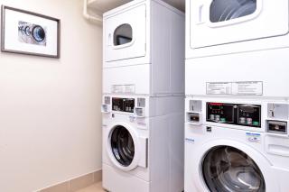 Courtyard by Marriott Dallas Northwest - 7