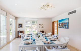 5 Bedroom Amazing Home In Cabrils - 9