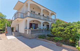 Awesome Apartment In Raslina - 9