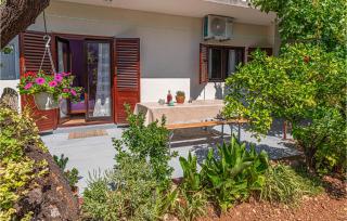 Awesome Apartment In Raslina - 1