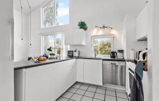 Nice Home In Ebeltoft With Sauna - 4