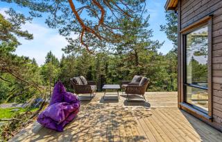 4 Bedroom Lovely Home In Risør - Risør - 9