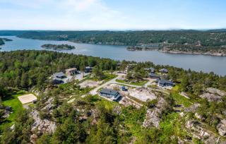 4 Bedroom Lovely Home In Risør - Risør - 1