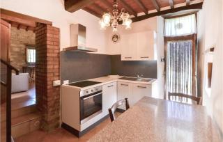 Amazing Home In Cortona - 7