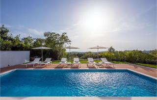 Villa Eleven - 6