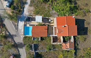 4 Bedroom Stunning Home In Skradin - 1