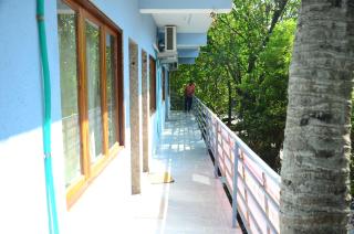 Hotel Royal Leela inn and guest house - Kashid - 0