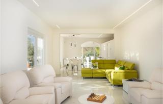 Stunning Home In Arezzo With Wifi - Arezzo - 8